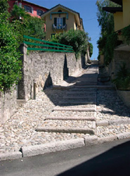 Antica scalinata ad Arolo